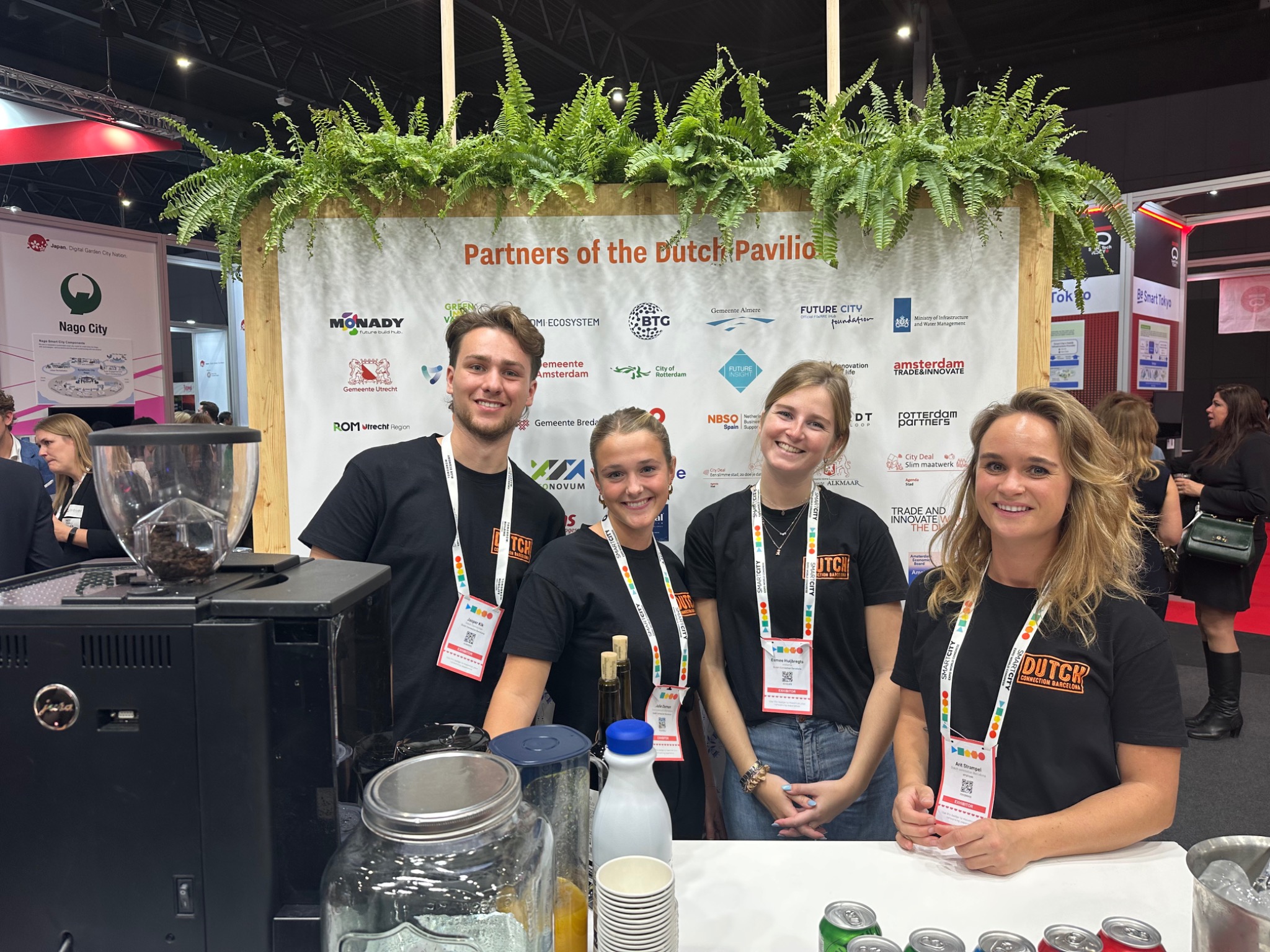Dutch Connection Barcelona team at a trade fair reception